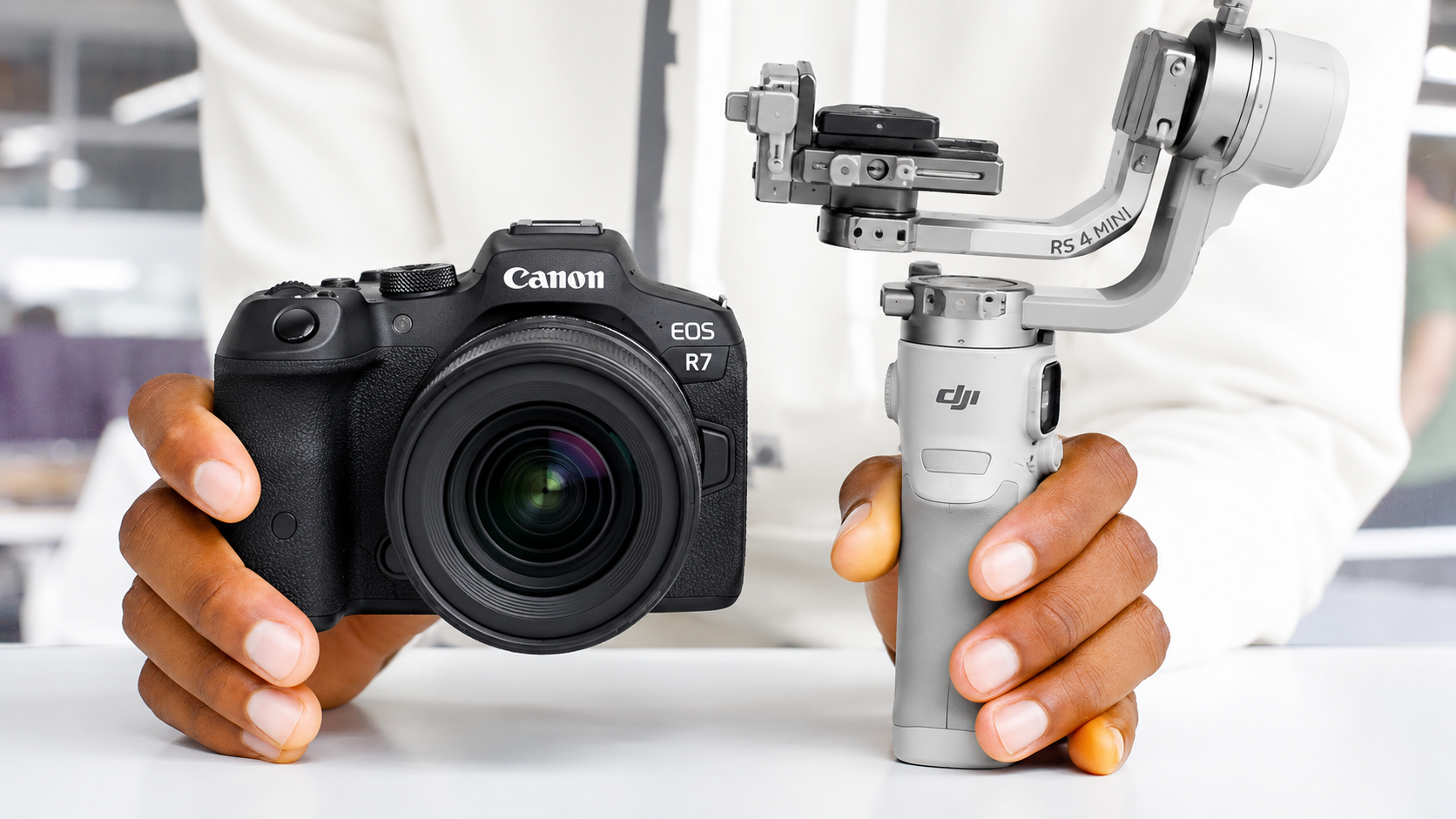 5 Best Gimbals For Canon r7 - My Top 9 Favorite Features